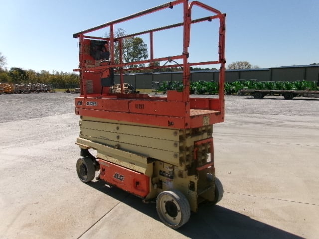 Used 2018 JLG 2632ES Scissor Lift