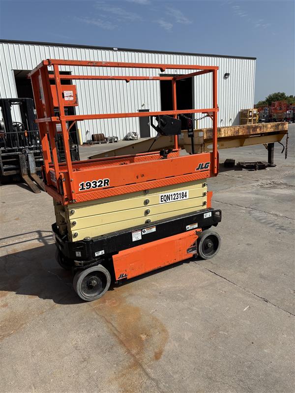 Used 2020 JLG 1932R Scissor Lift