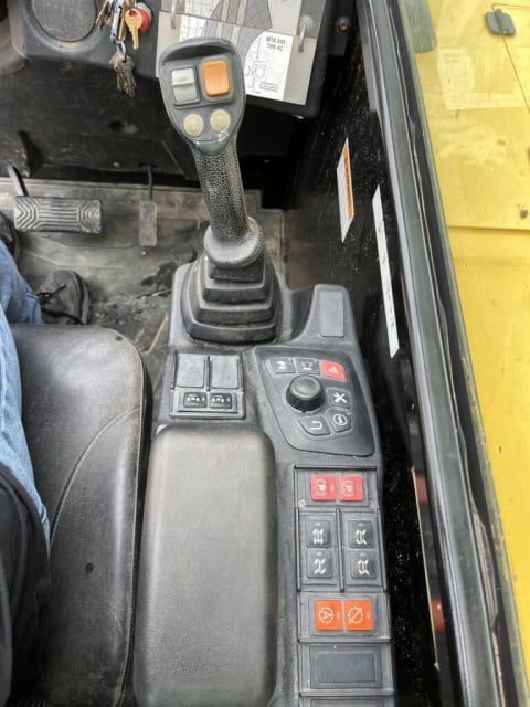Used 2024 GEHL TH8-42 Telehandler Forklift