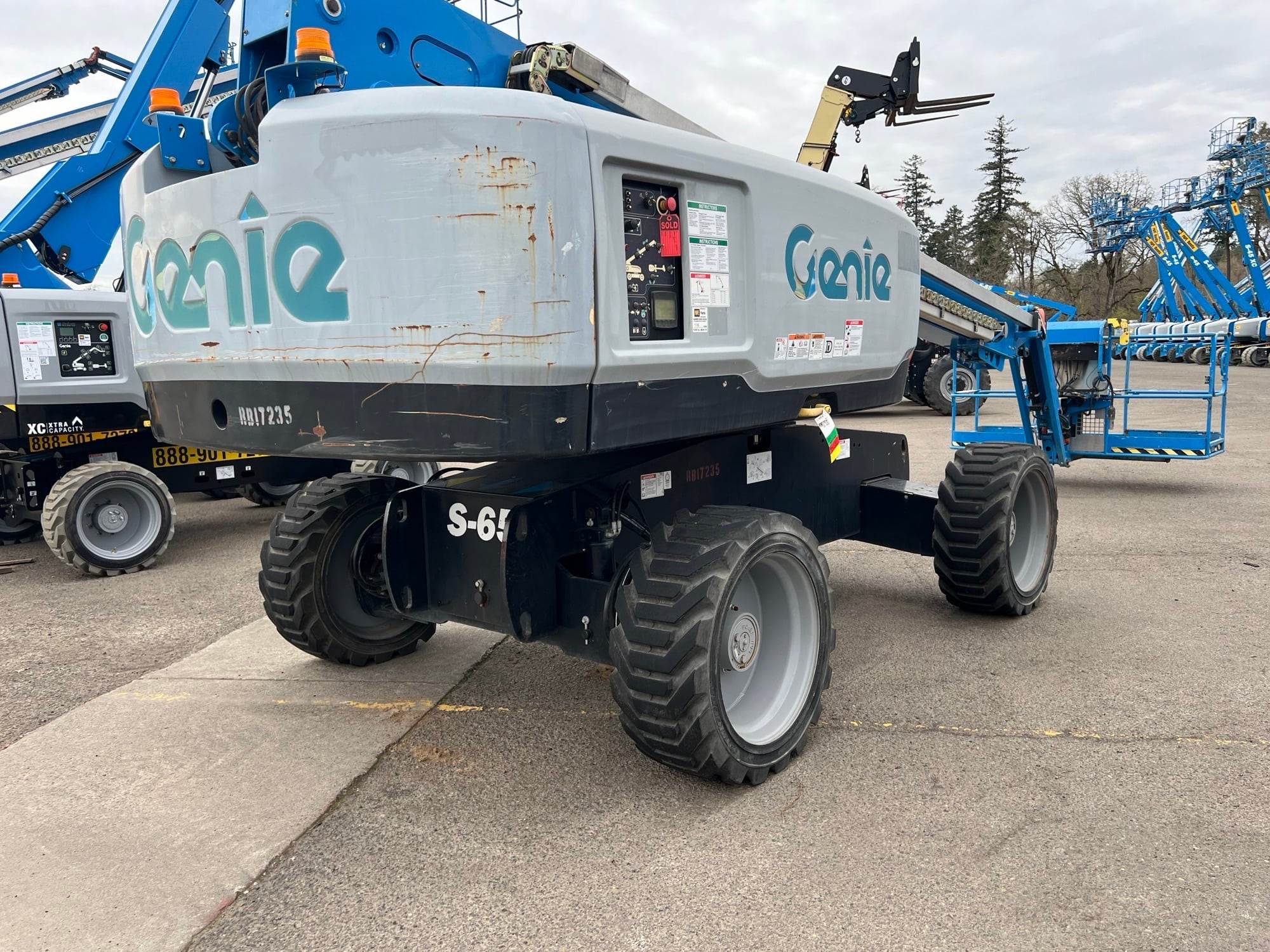 Used 2017 GENIE S-65 Telescopic Boom Lift