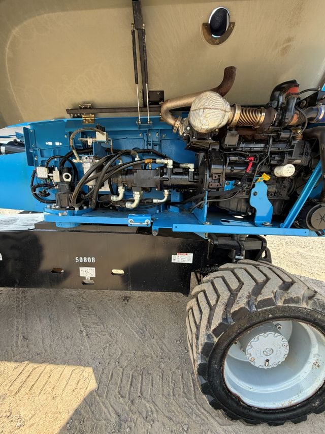 Used 2018 GENIE S-85 XC Telescopic Boom Lift
