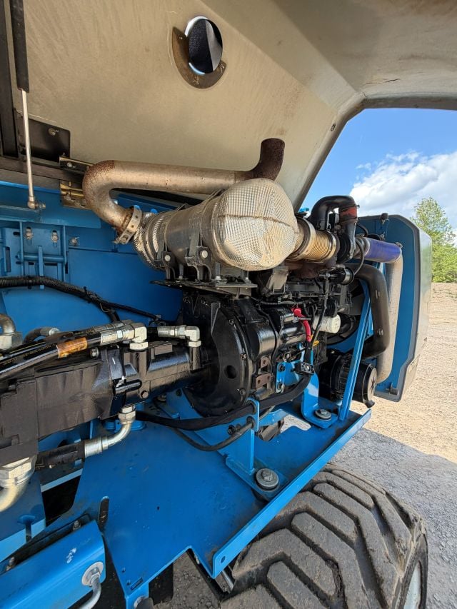 Used 2018 GENIE S-85 XC Telescopic Boom Lift