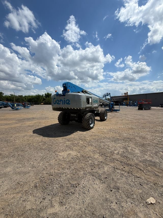 Used 2018 GENIE S-85 XC Telescopic Boom Lift