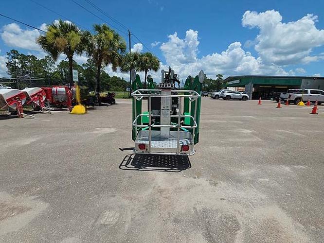 Used 2017 GENIE TZ-50 Towable Boom Lift, photo 2