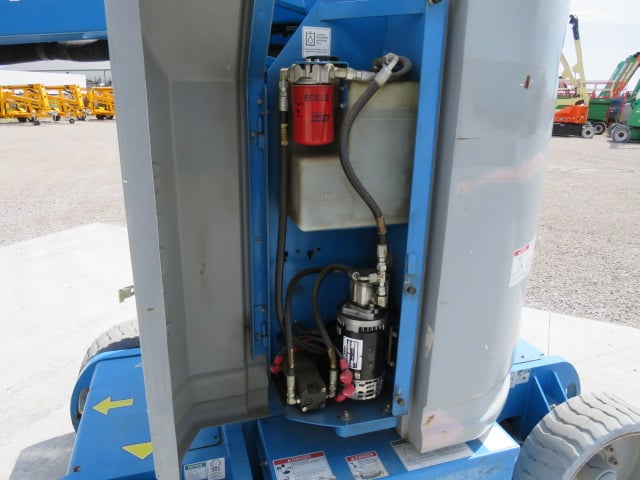 Used 2017 GENIE Z-30/20N RJ Articulating Boom Lift