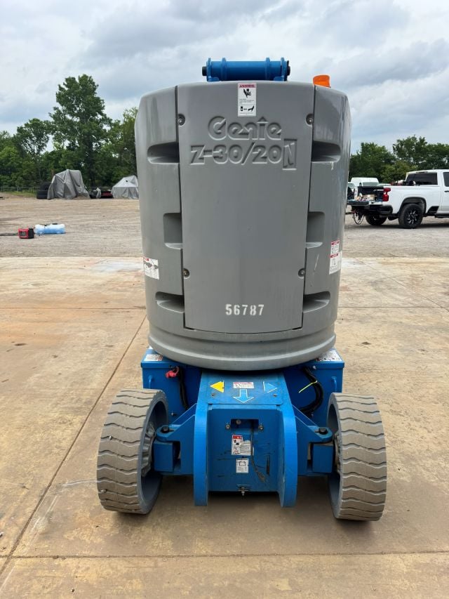 Used 2018 GENIE Z-30/20N RJ Articulating Boom Lift