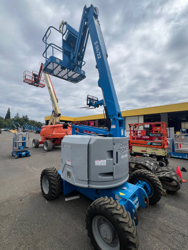 Used 2019 GENIE Z-34/22 RT Articulating Boom Lift