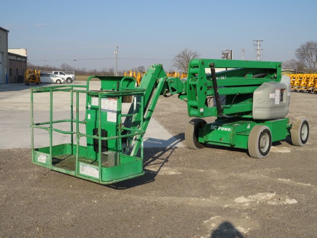 Used 2015 GENIE Z-45/25J DC Articulating Boom Lift