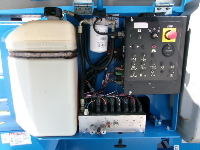 Used 2021 GENIE Z-45/25J DC Articulating Boom Lift
