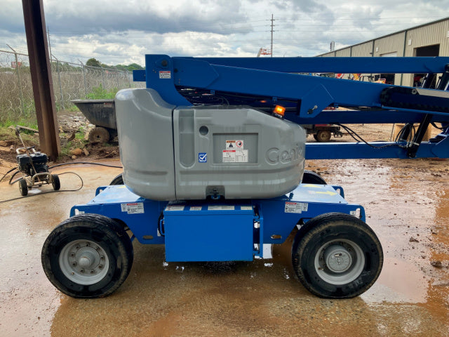 Used 2022 GENIE Z-45/25J DC Articulating Boom Lift