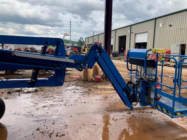 Used 2022 GENIE Z-45/25J DC Articulating Boom Lift
