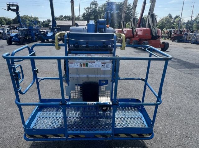 Used 2019 GENIE Z-45 XC Articulating Boom Lift