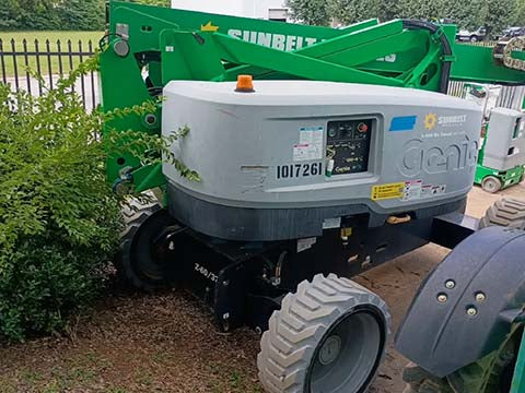Used 2017 GENIE Z-60/37 Articulating Boom Lift
