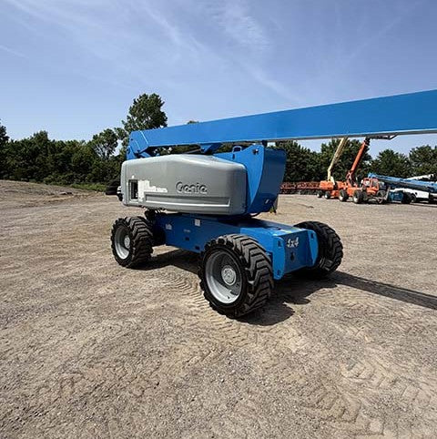 Used 2020 GENIE Z-80/60 Articulating Boom Lift