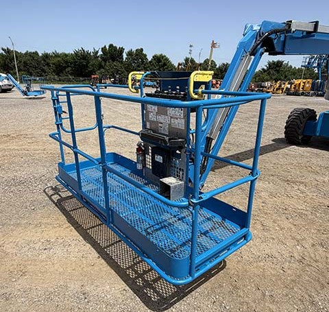 Used 2020 GENIE Z-80/60 Articulating Boom Lift