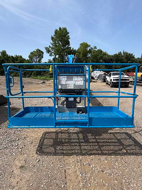 Used 2020 GENIE Z-80/60 Articulating Boom Lift
