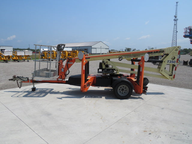 Used 2019 JLG T350 Towable Boom Lift