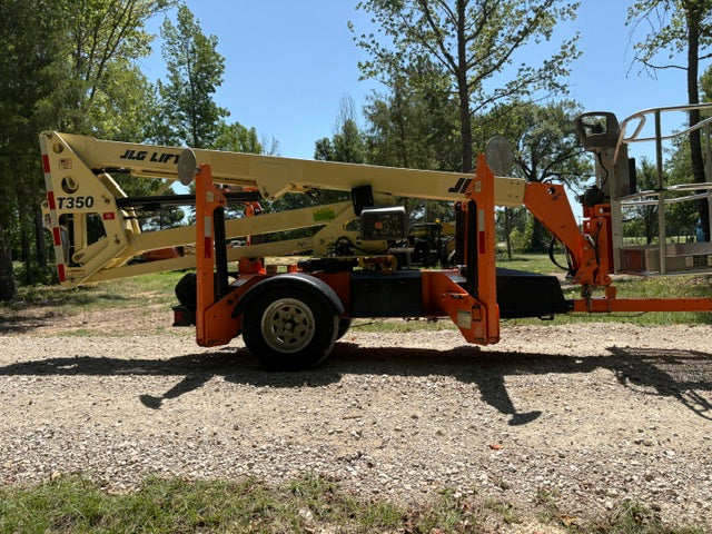 Used 2019 JLG T350 Towable Boom Lift