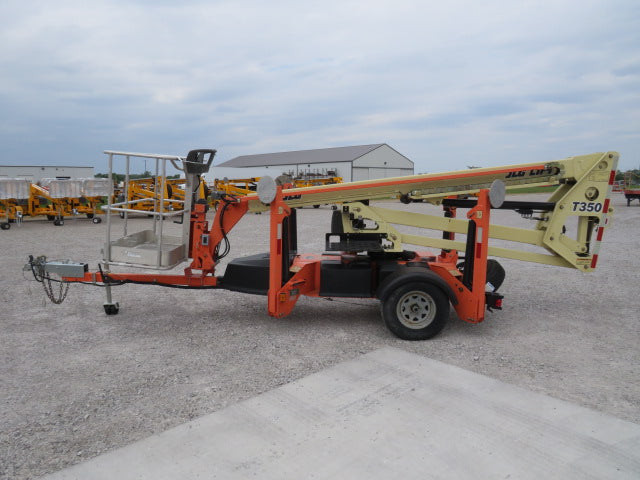 Used 2019 JLG T350 Towable Boom Lift