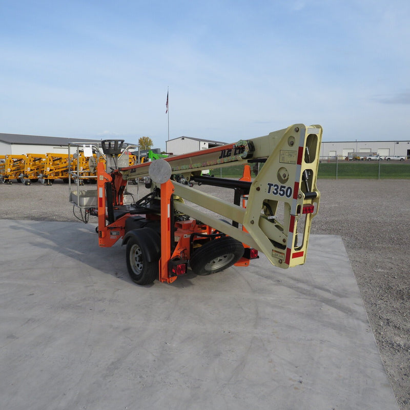 Used 2019 JLG T350 Towable Boom Lift, photo 8