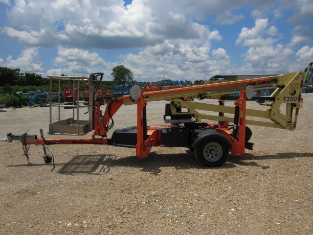 Used 2019 JLG T350 Towable Boom Lift