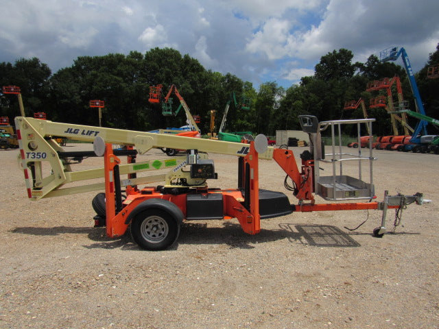 Used 2019 JLG T350 Towable Boom Lift