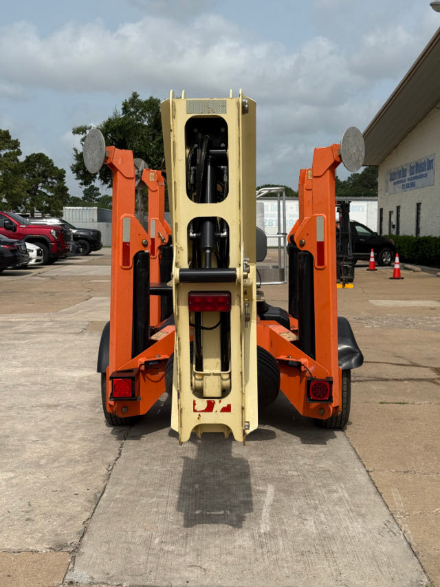 Used 2019 JLG T500J Towable Boom Lift