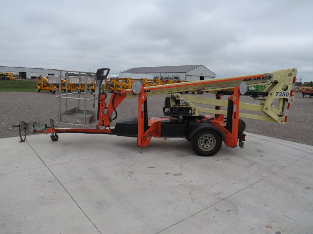 Used 2019 JLG T350 Towable Boom Lift