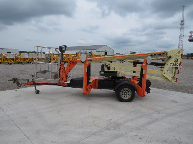 Used 2019 JLG T350 Towable Boom Lift