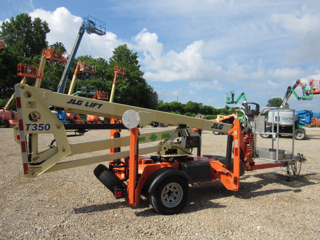 Used 2019 JLG T350 Towable Boom Lift