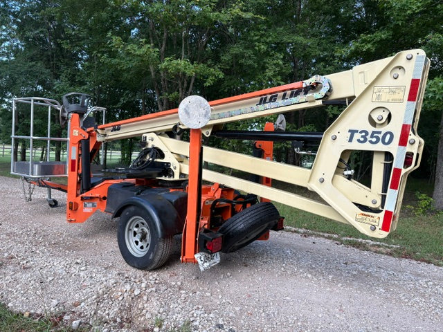 Used 2019 JLG T350 Towable Boom Lift