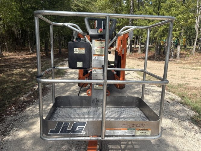 Used 2019 JLG T500J Towable Boom Lift, photo 9