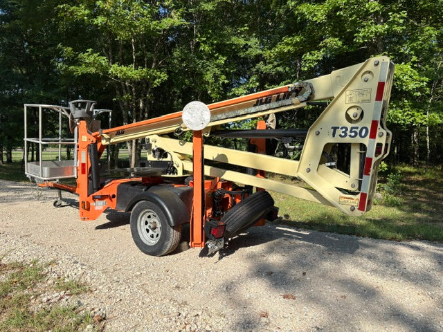 Used 2019 JLG T350 Towable Boom Lift