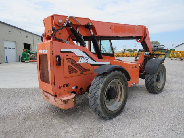 Used 2015 SKYTRAK 6042 Telehandler Forklift