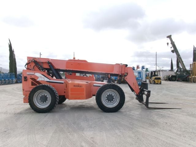 Used 2015 SKYTRAK 6042 Telehandler Forklift