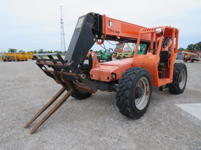 Used 2016 SKYTRAK 8042 Telehandler Forklift