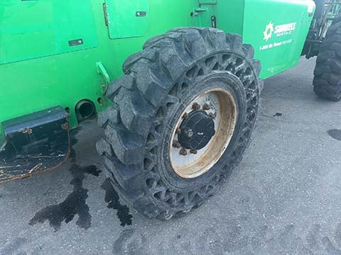 Used 2015 SKYTRAK 6042 Telehandler Forklift