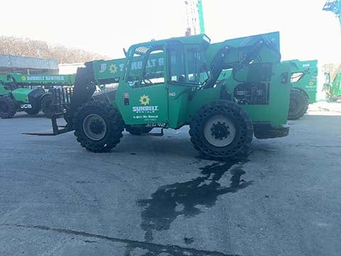 Used 2015 SKYTRAK 6042 Telehandler Forklift