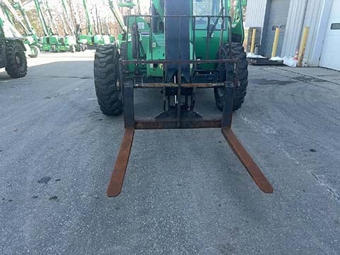 Used 2015 SKYTRAK 6042 Telehandler Forklift