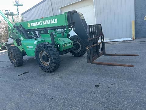 Used 2015 SKYTRAK 6042 Telehandler Forklift