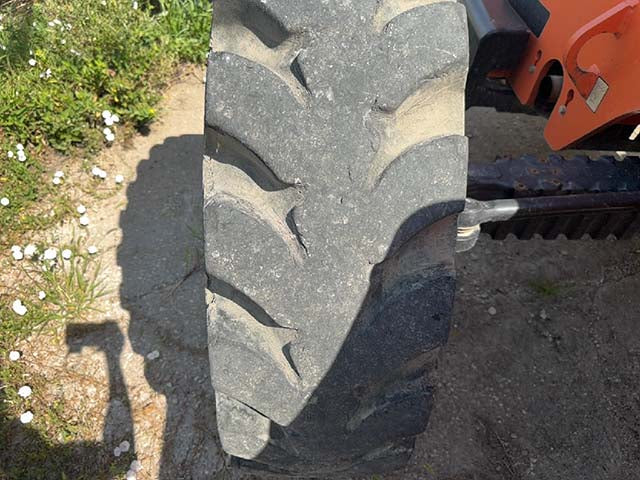 Used 2016 SKYTRAK 6042 Telehandler Forklift