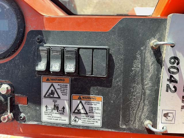 Used 2016 SKYTRAK 6042 Telehandler Forklift