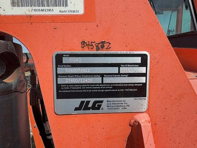 Used 2016 SKYTRAK 6042 Telehandler Forklift
