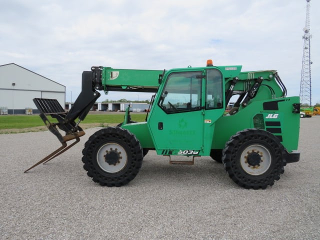 Used 2016 SKYTRAK 6036 Telehandler Forklift