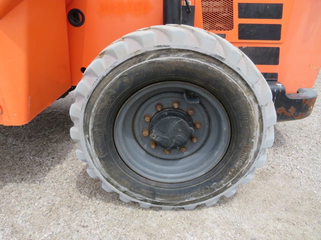 Used 2016 SKYTRAK 6042 Telehandler Forklift