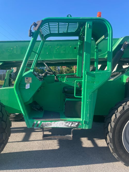Used 2016 SKYTRAK 6042 Telehandler Forklift