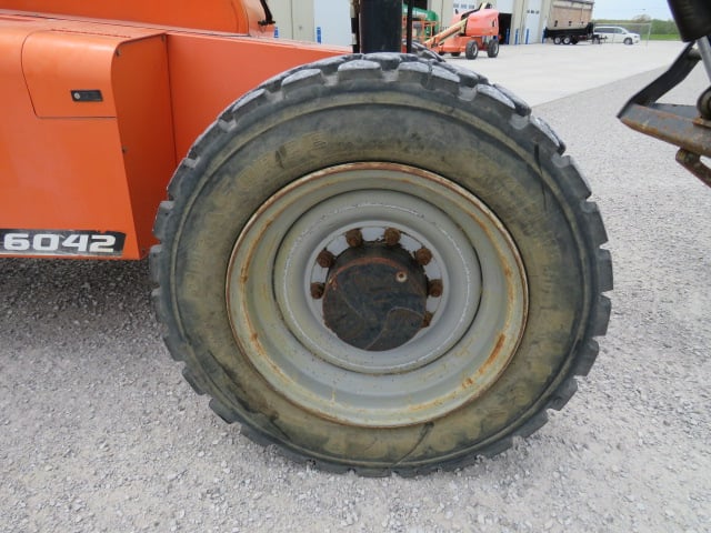 Used 2017 SKYTRAK 6042 Telehandler Forklift