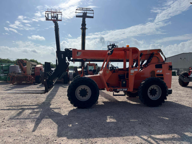 Used 2017 SKYTRAK 6036 Telehandler Forklift