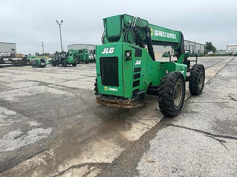 Used 2017 SKYTRAK 6042 Telehandler Forklift