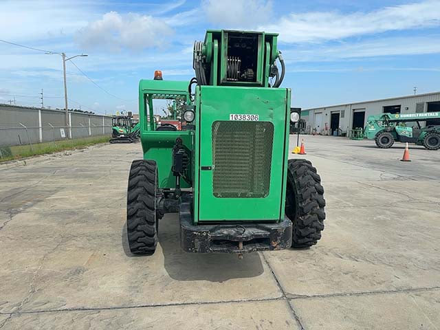 Used 2017 SKYTRAK 8042 Telehandler Forklift